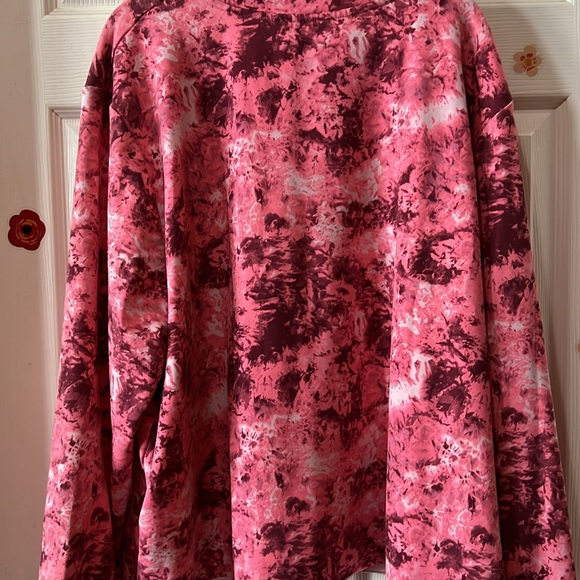 🔥UNDER ARMOUR LOOSE FIT - Picture 3 of 3